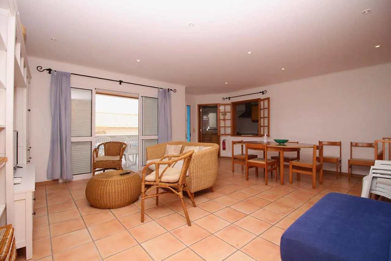 Tr3S Qu4Rtos Fontinha By Analodges Porto Santo Apartamento